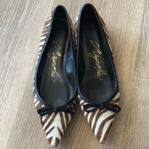 Magnolia zebra flats